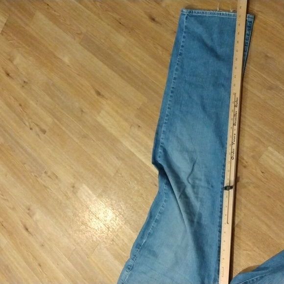 Lucky Brand Jeans Men's Size 36 Blue Bootcut Denim Distressed Medium Wash S7K - Picture 10 of 15